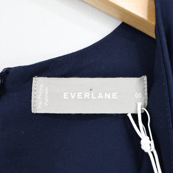 NWT Everlane The Structured V-Neck Cotton Jumpsuit In Navy Blue Size 00 - Picture 8 of 10
